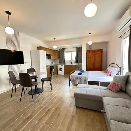Adonis - Apartment Nikosia