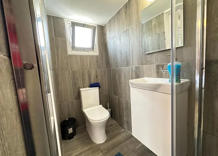 Adonis - Apartment Nikosia