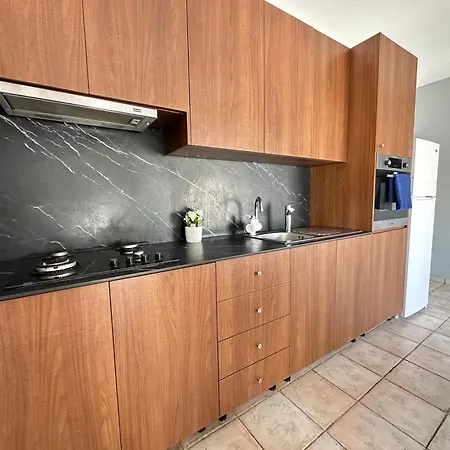 Adonis - Apartment *