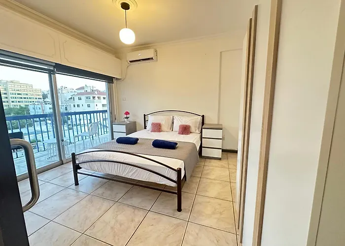 Adonis - * Никосия