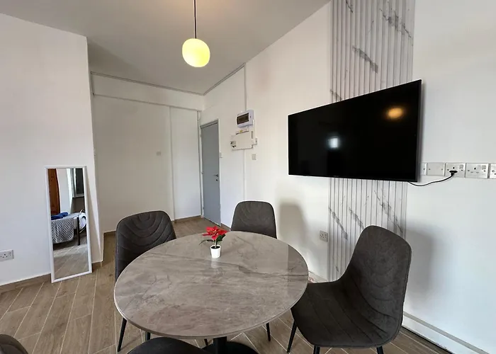 Adonis - Никосия